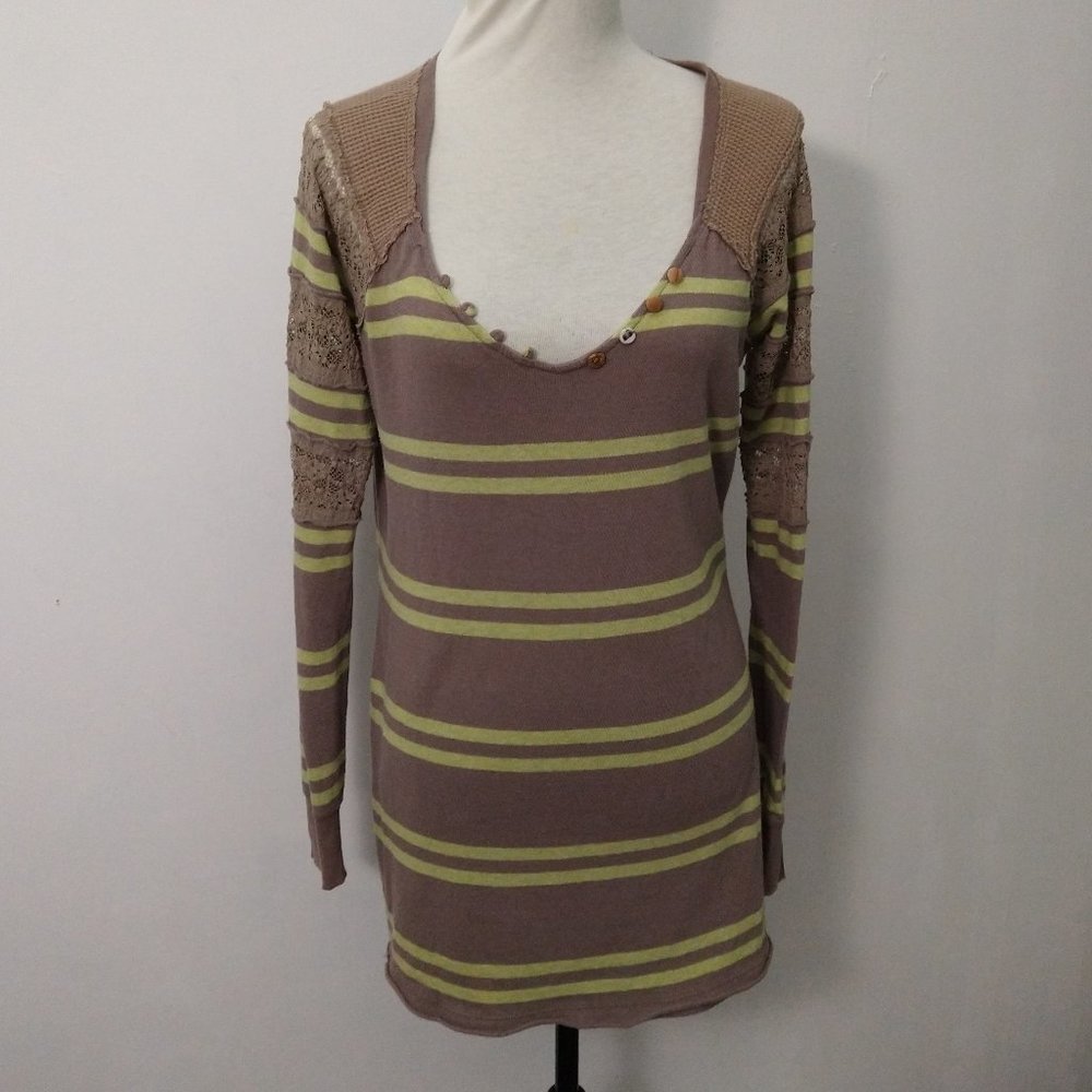 Free People We The Free 100% Cotton Low Cut Button Neck Henley Tee Brown…